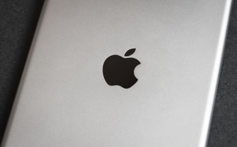 Apple Vladimir Arndt Shutterstock 480x Apple Vladimir Arndt Shutterstock 480x