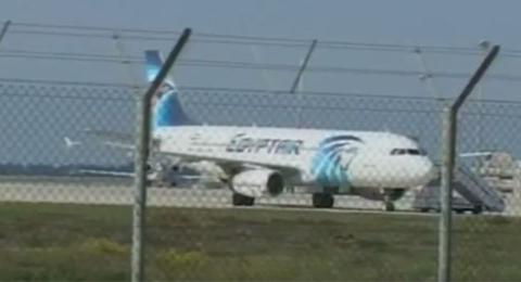 Flugzeug 480 Yt Flugzeug 480 Yt