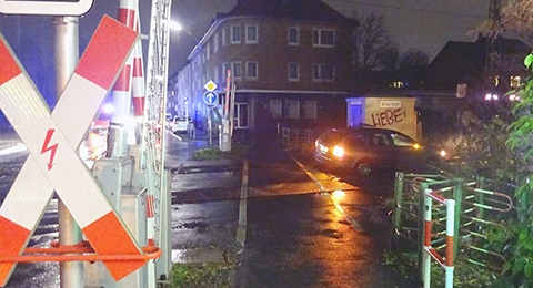 Schienen 480 Polizei 02 Schienen 480 Polizei 02