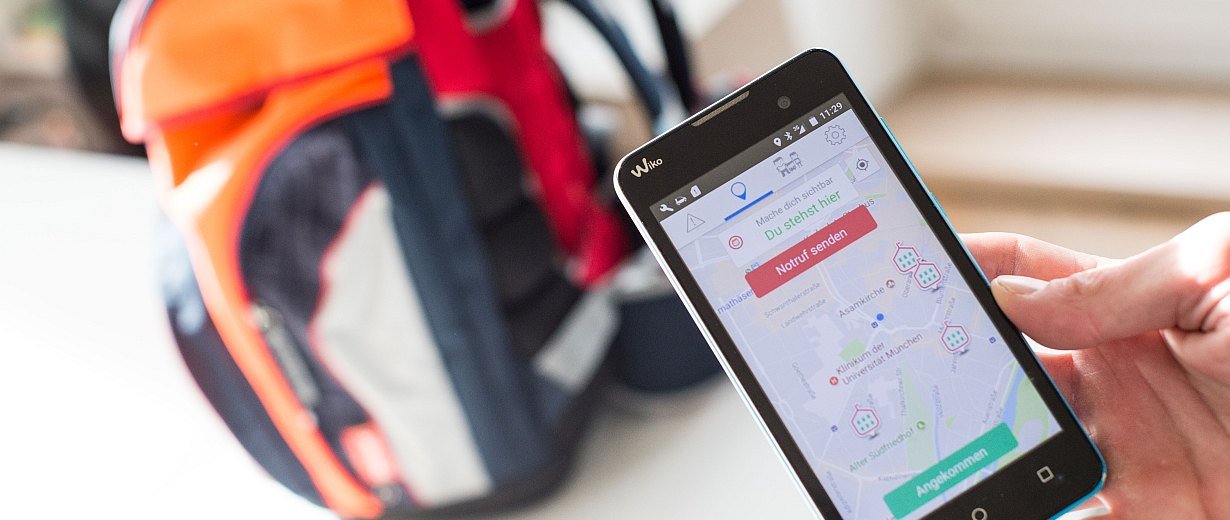 GPSTracking Kinder auf Schritt und Tritt überwachen Fluch oder Segen? RPR1.